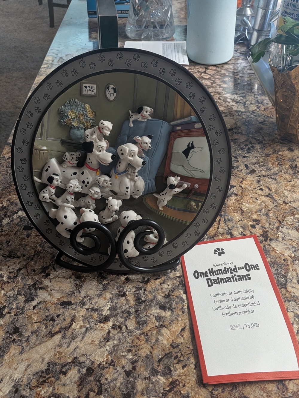 Disney™ 101 Dalmatians "Watch Out Thunder"  Collector Plate '99 - #3368/15000